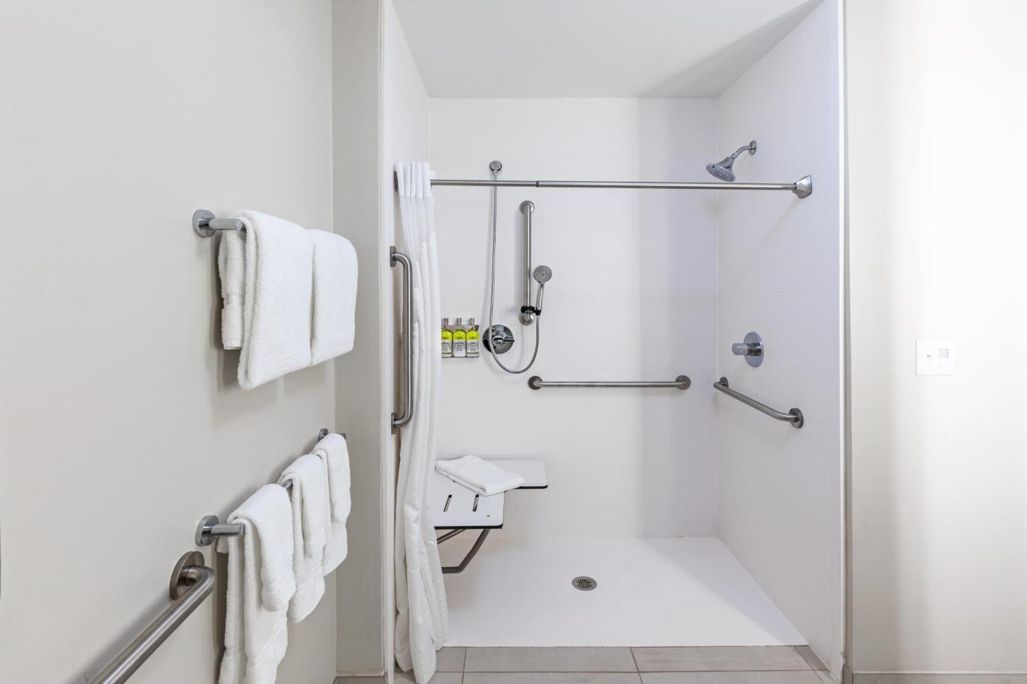 Holiday Inn Express & Suites Purcell By Ihg מראה חיצוני תמונה